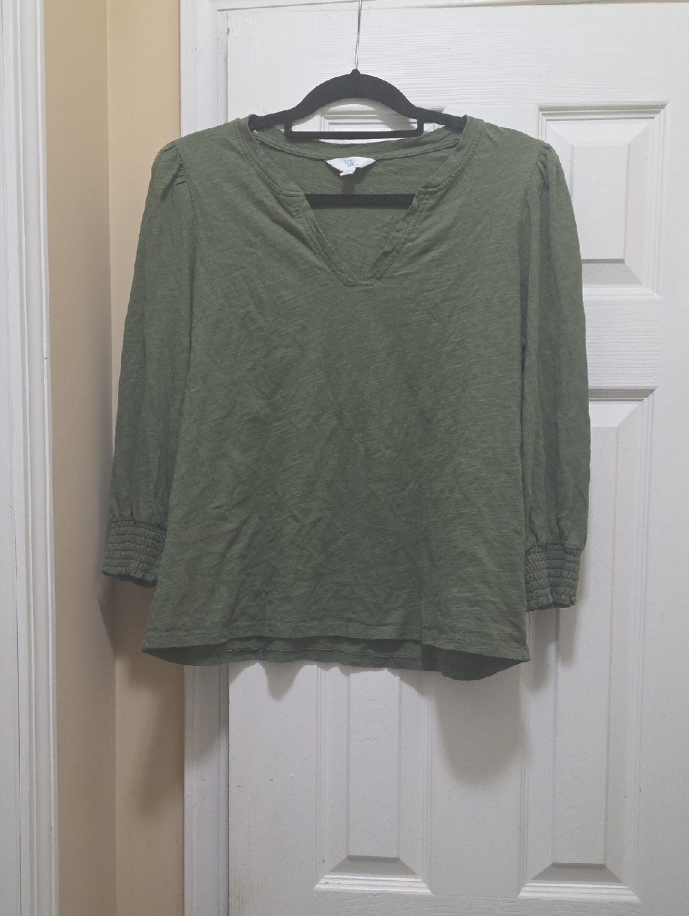 Time and Tru Olive V-Neck Long Sleeve Top with Smocked Cuffs